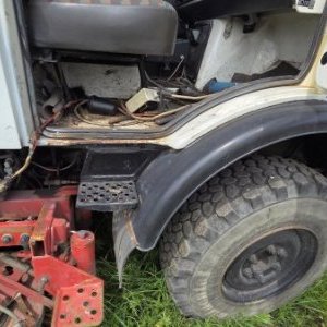 foto Unimog 1400 zamiatarka 2.5m3 Schmidt komunal MB 4x4 Mercedes