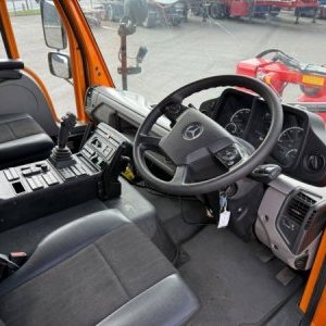 foto 4x4 Unimog Kipper